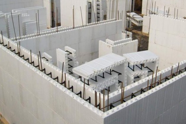 Different Sizes And Components Of Insulated Concrete Forms